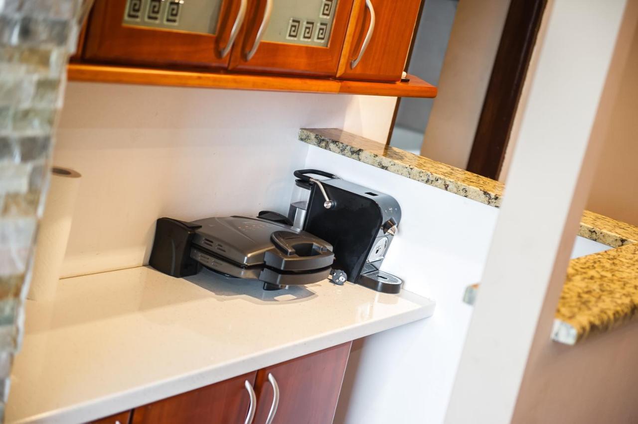 Robo 1 Apartment Koper Bagian luar foto