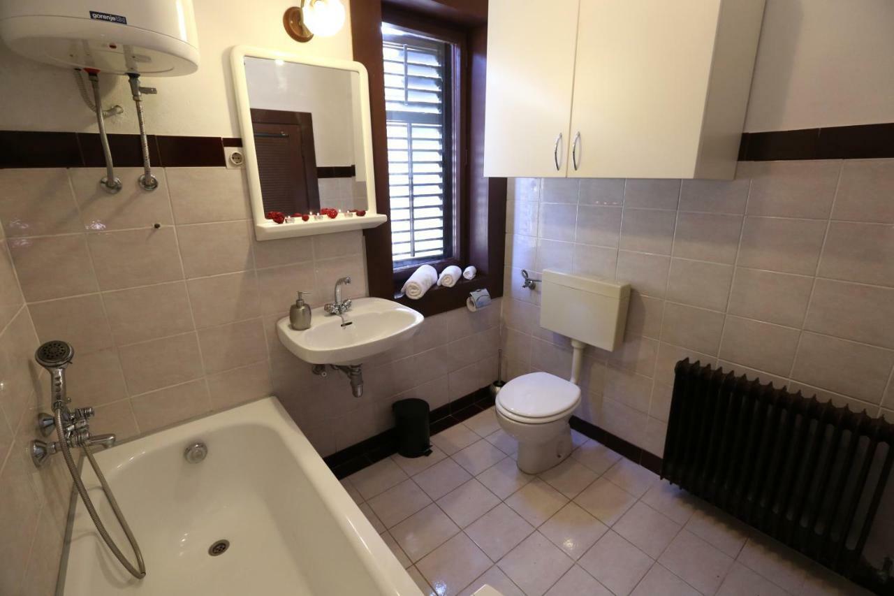 Robo 1 Apartment Koper Bagian luar foto