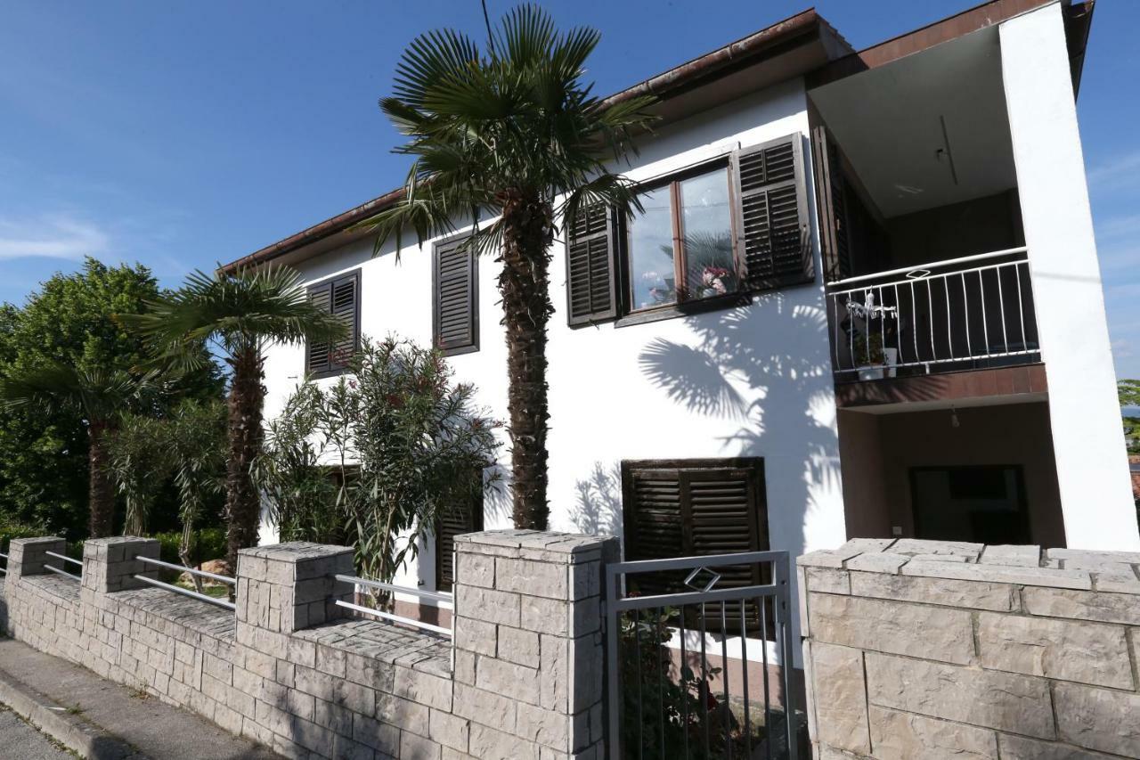 Robo 1 Apartment Koper Bagian luar foto